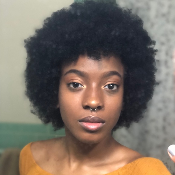 Meet your Posher, Jas - Picture 2 of 2